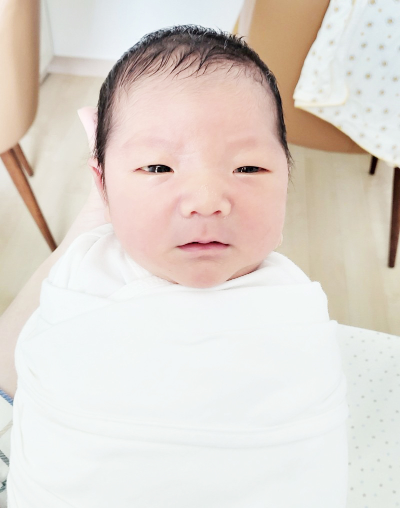 처음에 아가 출산을 했을때 모습이에요^^